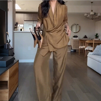 Ensemble Élégance Décontractée – Col V & Pantalon Fluide